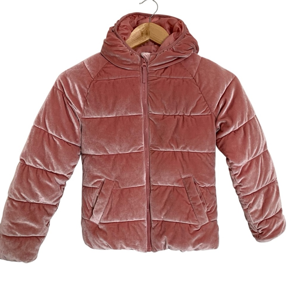 Old Navy Pink Velvet Puffer Jacket Girls size Medium (8) Full zip Pockets